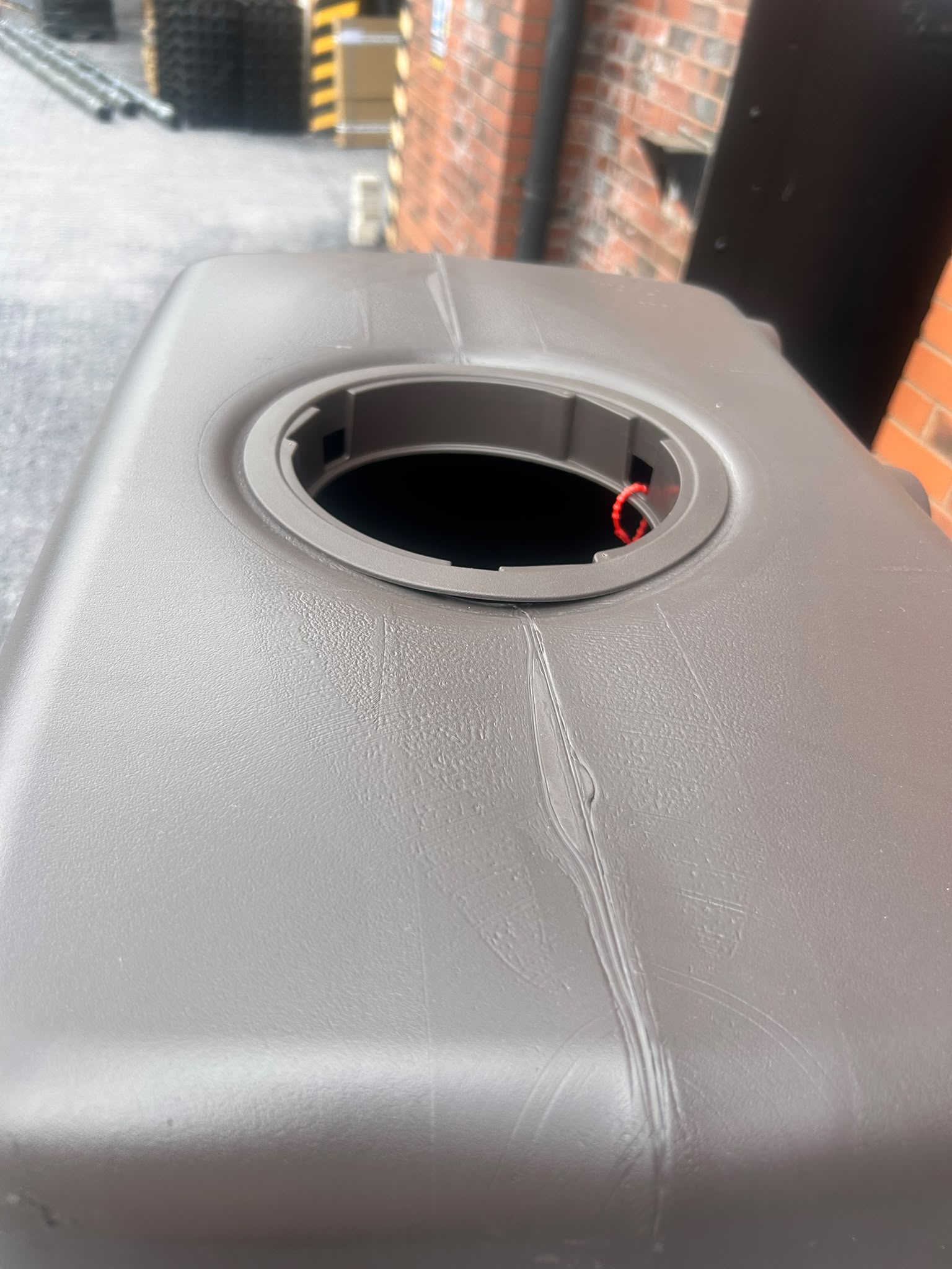 Cheap Water Butt Tanks UK – Cosmetic Damage Clearance Deals