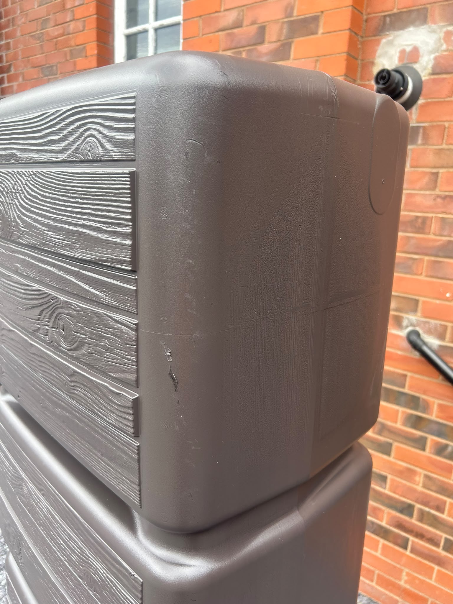 Cheap Water Butt Tanks UK – Cosmetic Damage Clearance Deals