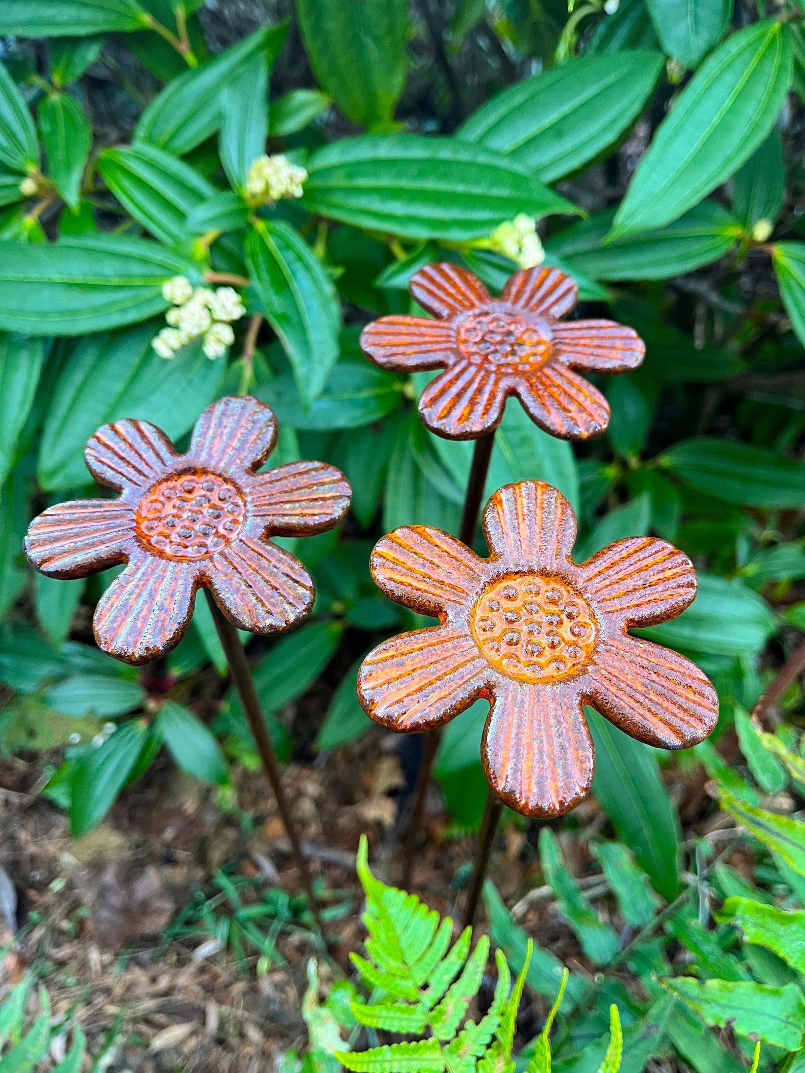 Fig Tree Metal Flowers